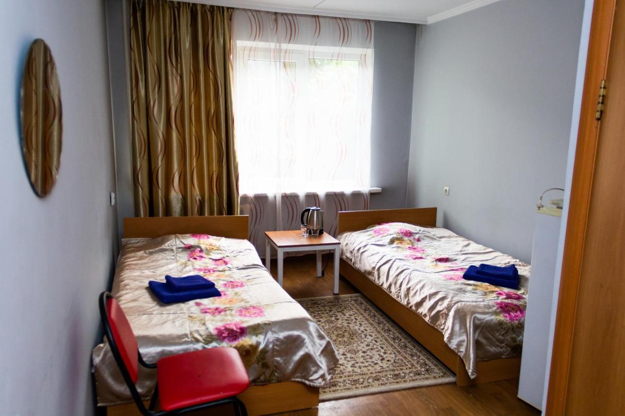Hotel Tahar Almaty Exterior foto